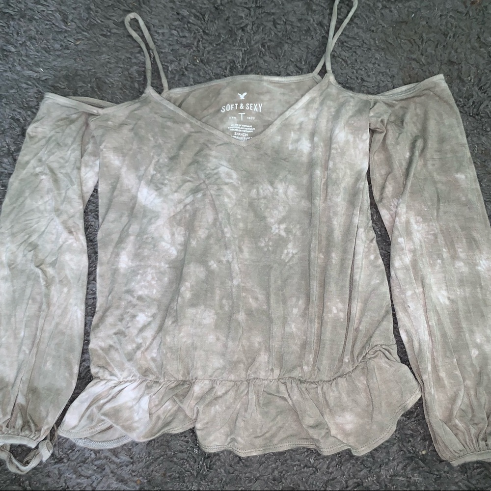 american eagle shirt